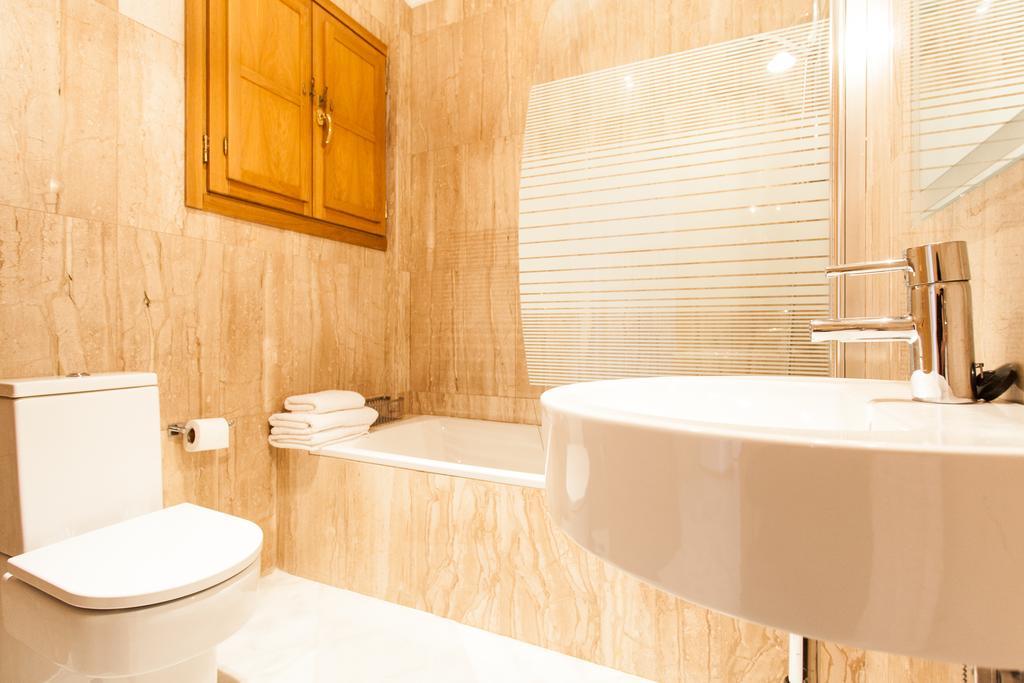 Holi-Rent Castilla Seville Exterior photo