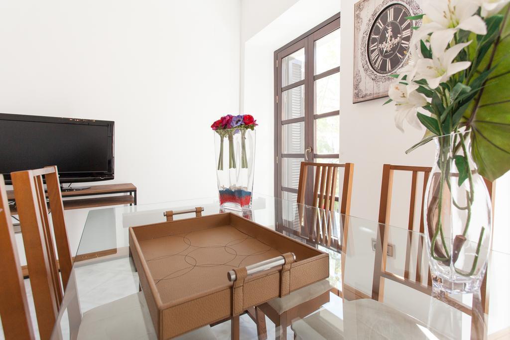 Holi-Rent Castilla Seville Exterior photo